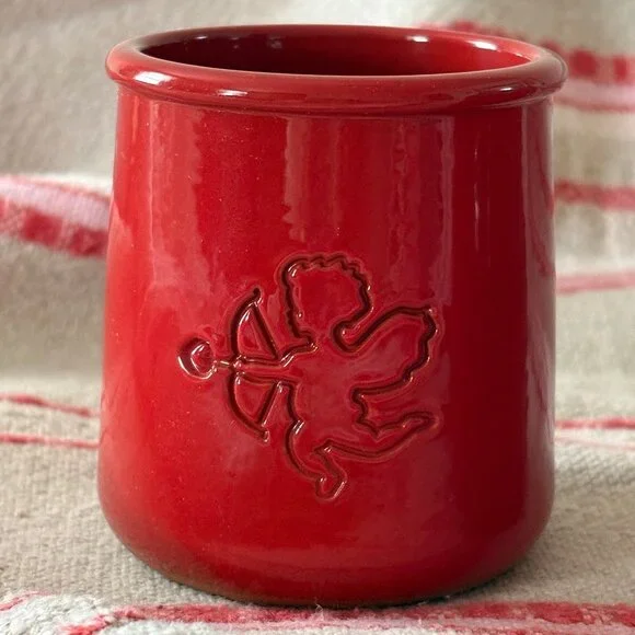(2) La Fermière Yogurt Pots ~ Valentine Red & Cupids ❤️ -- Cleaned Rims! {lot 1} - Picture 2 of 6